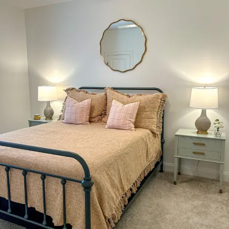 New! No Dawgs- Full 3-bedroom house minutes to campus