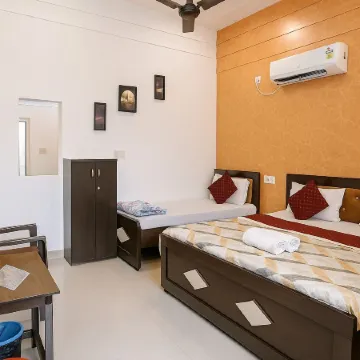 Ramam By Naavagat 700 Meter From Temple