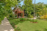 Idle Awhile Villa - Naseberry 3-Bedroom Villa