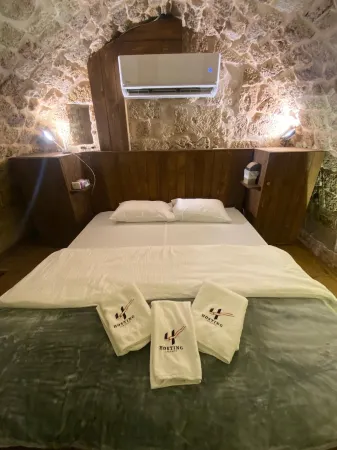 Nina’s House: Charming Loft in 700-Year-Old Gem in heart of Byblos