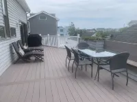 Beautiful Beach House - Two Blocks from the Ocean - One Block from the Bay