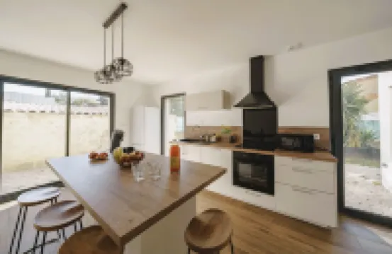 La Belle Martegale - air-conditioned - 2 garages - near town center