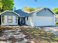 Charming 3-bedroom house with Pool in superb Fort Walton Beach Hotels in Wright