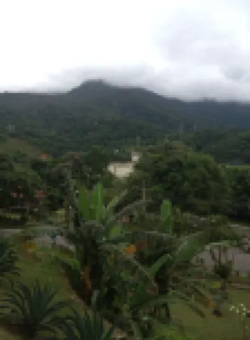 House with swimming pool in the Fazenda Muriqui Condominium. Total security