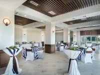 Hilton Daytona Beach Oceanfront Resort Hotels in Volusia County
