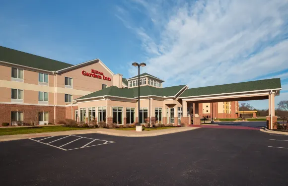 埃爾克哈特希爾頓花園酒店