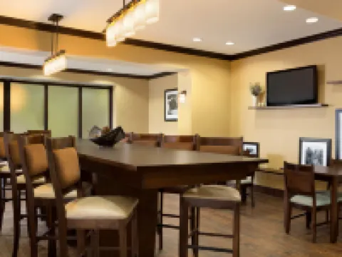 Hampton Inn Stow Hotels in Stow