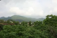 Spacious 6-bedroom apartment with WiFi, AC in Sahastradhara Helipad, Dehradun