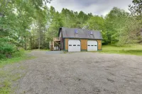 Pet-Friendly Prospect Apartment: 7 Mi to Beach! - 3 stjerner