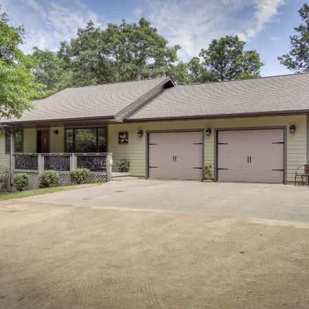 Secluded Wautoma Home w/ Fire Pit!