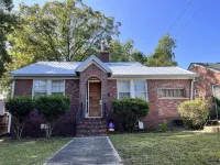 Mosaic Midtown Bungalow - Masters 10 Mins