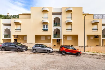 Casa do Mar - Sea View - Wifi - Barbecue Отели в г. Сесимбра