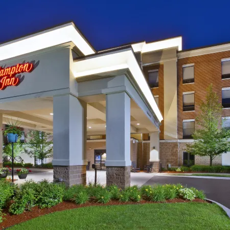 Hampton Inn by Hilton Commerce Novi