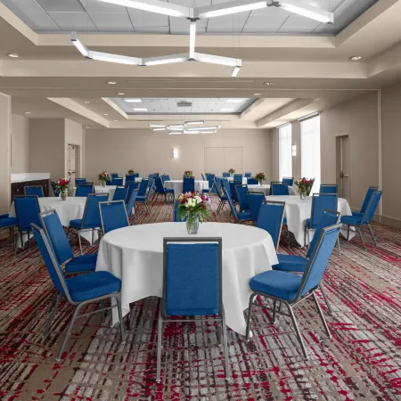 Hilton Garden Inn Salt Lake City Отели рядом с Аэропорт Солт-Лейк-Сити