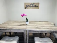 Modern, Chic, and Stylish 2 Bedrooms 2 Bathrooms