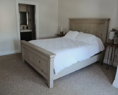 The Enchanted Newgate Estate Hotels in Goderich