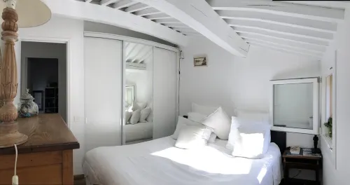 Maison de Village Avec Vue!