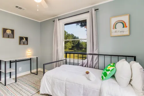 NAS, Pensacola Beach, Pool House -20mins to both beaches