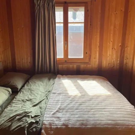 Chalet in the mountains, wooden interior, cosy, with a beautiful view Отели в г. Эволен