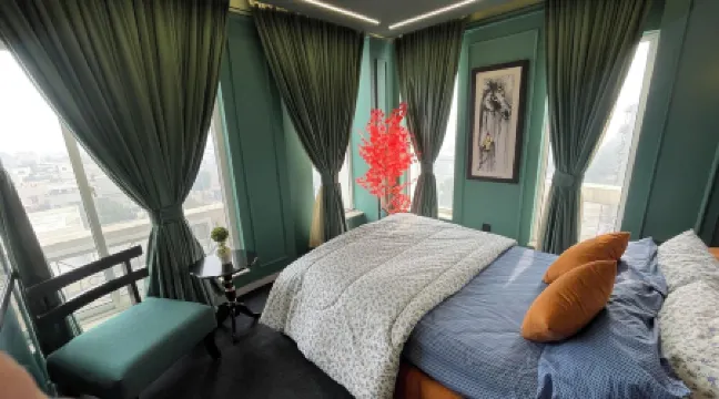 Luxury Elite Apartment with Exclusive Views