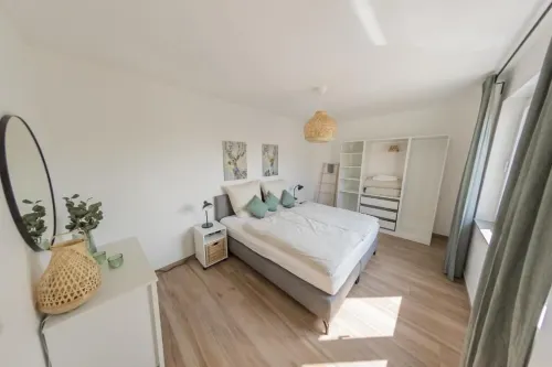 Modern luxury apartment with parking space and balcony | HOMELY HUB APARTMENTS