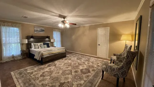 Farmhouse & Ranch style living for your vacay with pond, gazebo, trellis, pool..