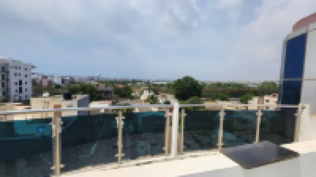 Cozy Modern 1 Bedroom Studio With Breathtaking View of Monument of Renaissance