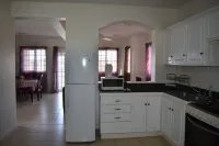 Oland - 2 Bedroom apartment with Marina view