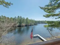 Lakefront 3 bed room property in Freedom, NH Hotels in Freedom