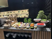 Century City Hotel Urban Square - Aamiainen