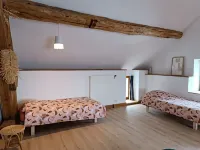 Gîte Le Belvédère du Lac between lakes and castles of the Dukes of Burgundy Hotels in Civry-en-Montagne