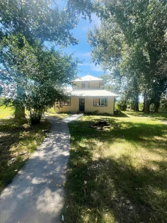 Hunters Haven Отели рядом с достопримечательностью «Train Mountain Railroad Museum»