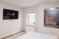 Apartment IV - DOM apartments Fulda - free parking