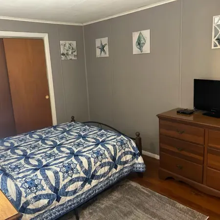 Charming 2-bedroom townhome in Coaldale close to St Lukes Hospital.