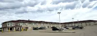 Western Budget Motel #3 Whitecourt - Parking