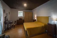 FARM SANT'ANTONIO / CHARMING VILLA WITH PRIVATE BEACH