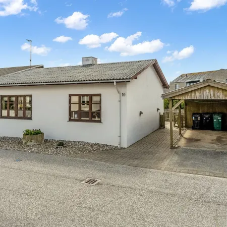 "Antine" - 400m from the sea Hotels in Thyboron