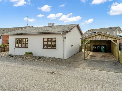 "Antine" - 400m from the sea Hotels in Thyboron