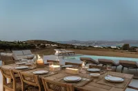 Aqualis villa with private pool in charming Paros