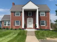 The Poplar: A Downtown Historic Home