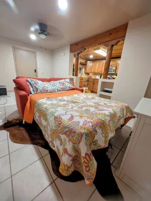 Desert Gem on 1 Acre 2bed/1 bath Hotels in Tucson Estates