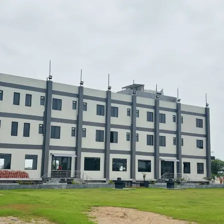 Paras Resort