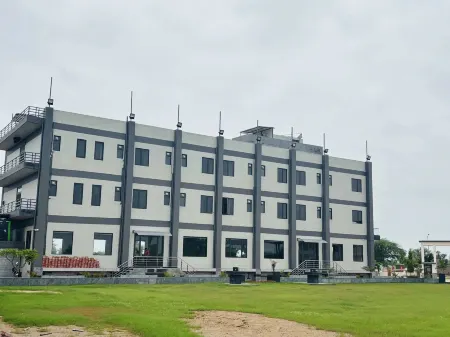 Paras Resort Отели в г. Пали