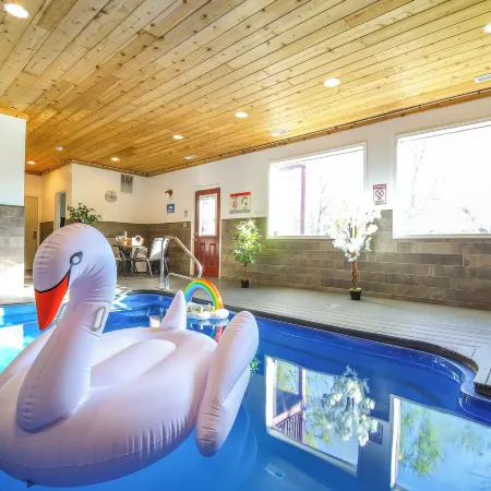 Saltwater Pool and Mtn-View Deck Pigeon Forge Cabin