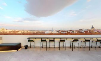 2060 the Newton Hostel