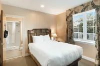 The Port Inn - Port St Joe, an Ascend Collection Hotel