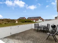 "Sighwald" - 2.3km from the Sea