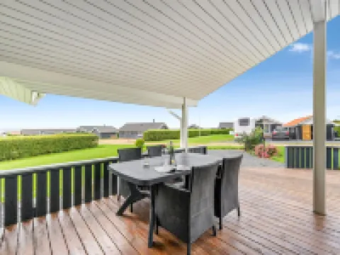 "Lucio" - 350m to the Fjord