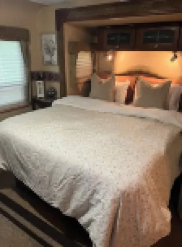 Book Your Fall Getaway Now ! Our Season Ends November 22!