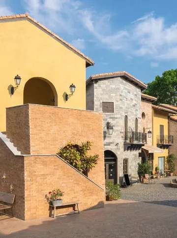 รูปภาพของจุลดิศเขาใหญ่ เจทู